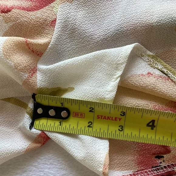 Floral Romper - Picture 6 of 7